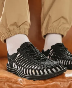 Sandales*KEEN UNEEK Pour Homme  |   Black/Black